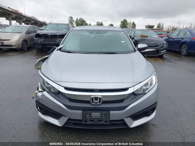 Aukcja sprzedaży 2018 Honda Civic Ex, vin: 2HGFC2F88JH028878, numer aukcji: 40063652