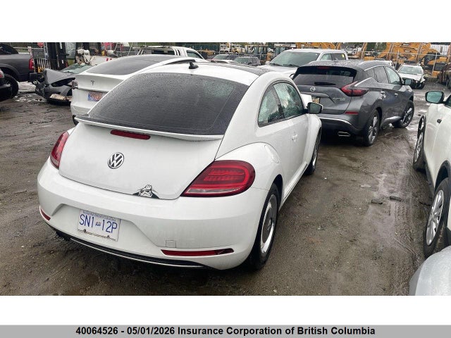 Продажа на аукционе авто 2018 Volkswagen Beetle Se, vin: 3VWJD7AT8JM728641, номер лота: 40064526