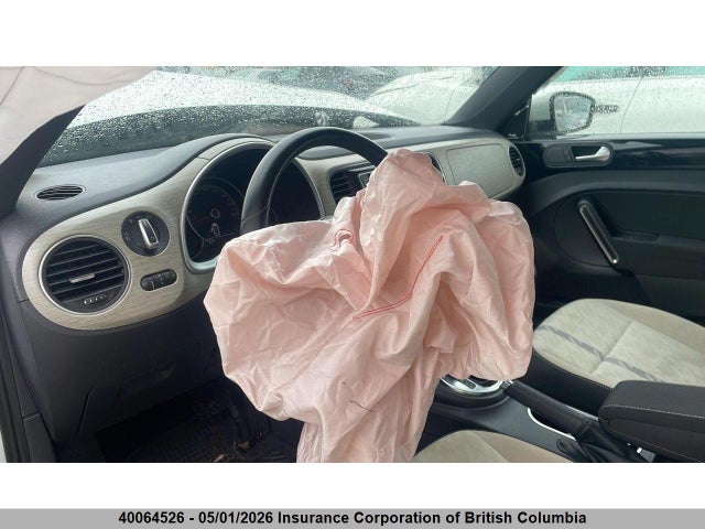 Продажа на аукционе авто 2018 Volkswagen Beetle Se, vin: 3VWJD7AT8JM728641, номер лота: 40064526