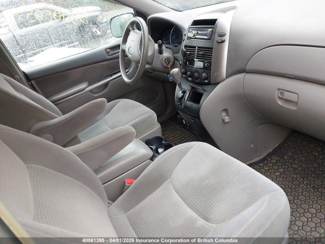 2006 Toyota Sienna Ce/le მანქანა იყიდება აუქციონზე, vin: 5TDZA23C86S428555, აუქციონის ნომერი: 40061395
