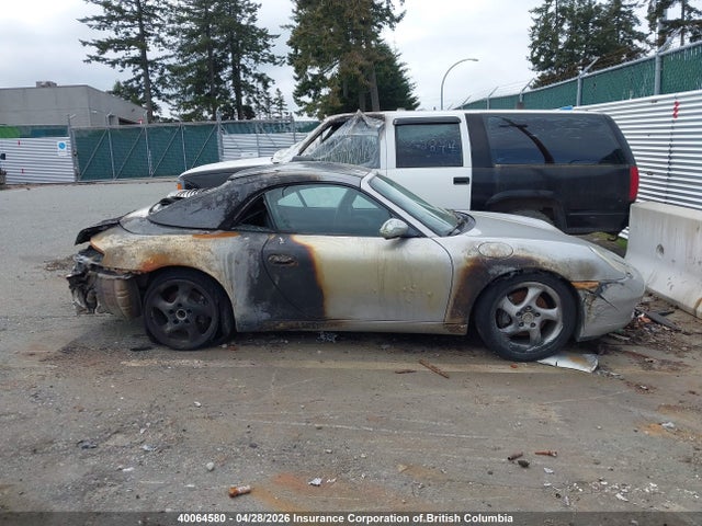 40064580 :رقم المزاد ، WP0CA2994YS654765 vin ، 2000 Porsche 911 مزاد بيع