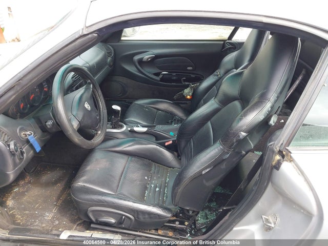 40064580 :رقم المزاد ، WP0CA2994YS654765 vin ، 2000 Porsche 911 مزاد بيع