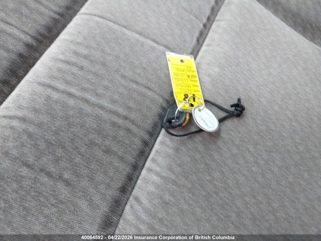40064592 :رقم المزاد ، 2HKRL18541H011110 vin ، 2001 Honda Odyssey Lx مزاد بيع