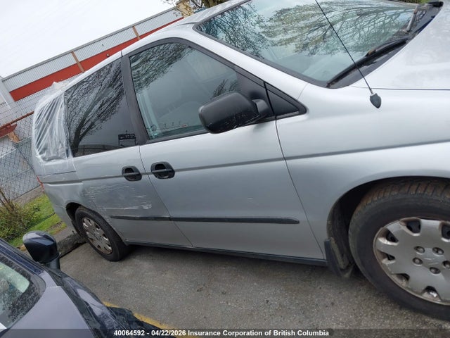 40064592 :رقم المزاد ، 2HKRL18541H011110 vin ، 2001 Honda Odyssey Lx مزاد بيع
