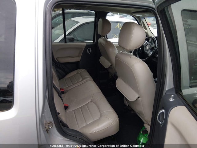 40064265 :رقم المزاد ، 1J8GL58K02W350469 vin ، 2002 Jeep Liberty Limited مزاد بيع