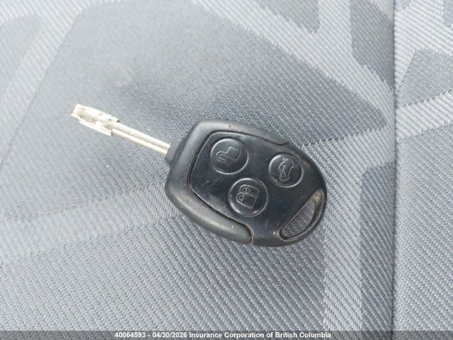 40064593 :رقم المزاد ، NM0KS9BN7AT041982 vin ، 2010 Ford Transit Connect Xlt مزاد بيع