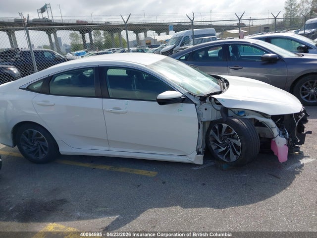 40064595 :رقم المزاد ، 2HGFC2F6XJH019968 vin ، 2018 Honda Civic مزاد بيع