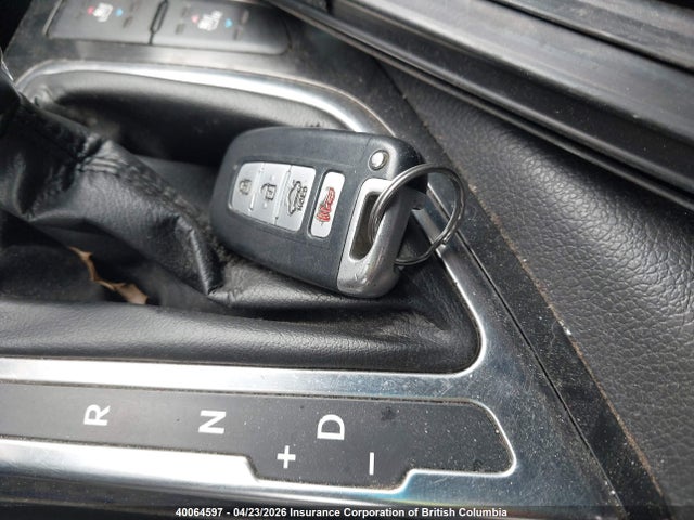 2011 Kia Optima Hybrid მანქანა იყიდება აუქციონზე, vin: KNAGM4AD0B5002295, აუქციონის ნომერი: 40064597