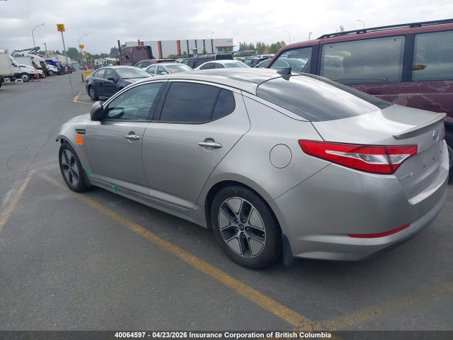 2011 Kia Optima Hybrid მანქანა იყიდება აუქციონზე, vin: KNAGM4AD0B5002295, აუქციონის ნომერი: 40064597