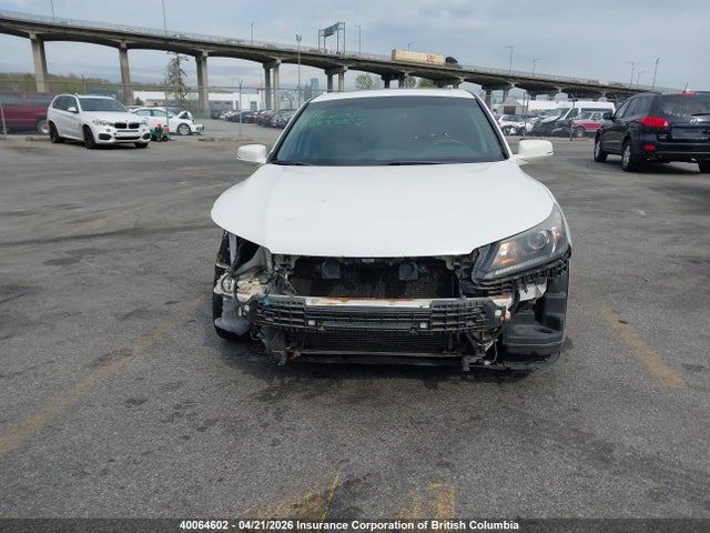 40064602 :رقم المزاد ، 1HGCR2F54FA808485 vin ، 2015 Honda Accord Sport مزاد بيع