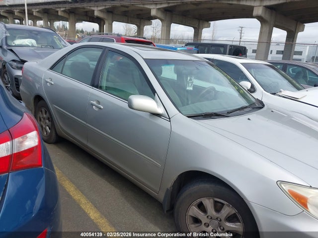 2004 Toyota Camry Le/xle/se მანქანა იყიდება აუქციონზე, vin: 4T1BF32KX4U582366, აუქციონის ნომერი: 40054139