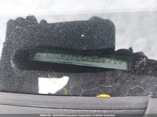 2004 Toyota Camry Le/xle/se მანქანა იყიდება აუქციონზე, vin: 4T1BF32KX4U582366, აუქციონის ნომერი: 40054139
