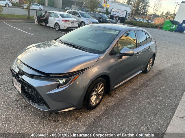 40064625 :رقم المزاد ، 5YFBPMBE9MP248845 vin ، 2021 Toyota Corolla Le مزاد بيع