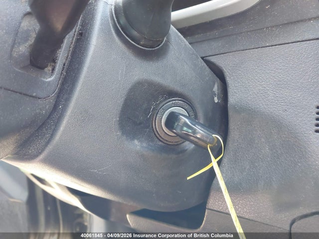 2010 Toyota Matrix მანქანა იყიდება აუქციონზე, vin: 2T1KU4EE1AC389831, აუქციონის ნომერი: 40061845