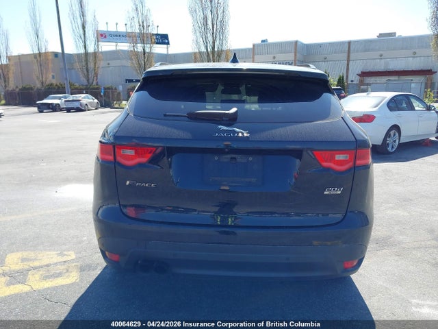 SADCJ2FN4JA253573 Jaguar F-pace Premium
