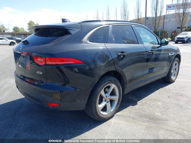 SADCJ2FN4JA253573 Jaguar F-pace Premium