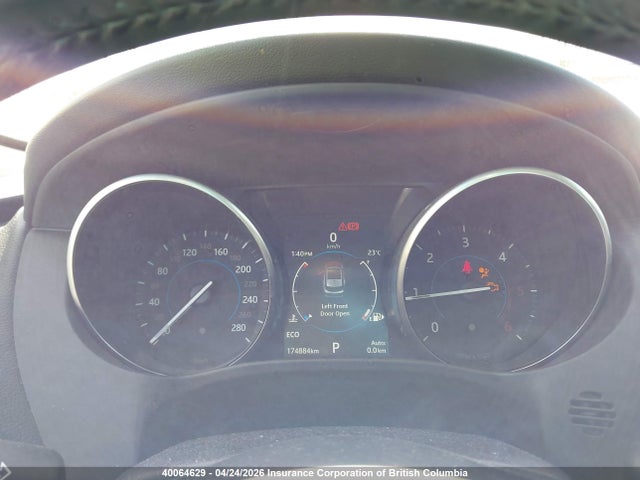 SADCJ2FN4JA253573 Jaguar F-pace Premium