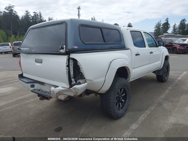 2006 Toyota Tacoma Double Cab მანქანა იყიდება აუქციონზე, vin: 5TELU42N46Z152972, აუქციონის ნომერი: 40060203