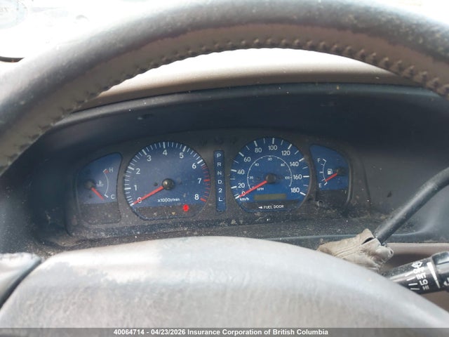 2002 Toyota Sienna Le/xle მანქანა იყიდება აუქციონზე, vin: 4T3ZF13C32U415605, აუქციონის ნომერი: 40064714