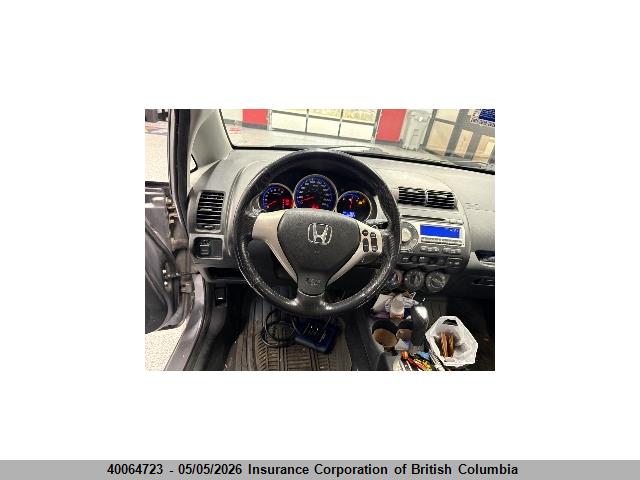 2007 Honda Fit მანქანა იყიდება აუქციონზე, vin: JHMGD38687S809336, აუქციონის ნომერი: 40064723