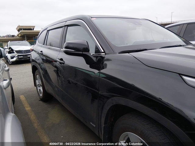 Toyota Highlander Hybrid Le 2025 5TDBBRCH8SS686233 Image 14