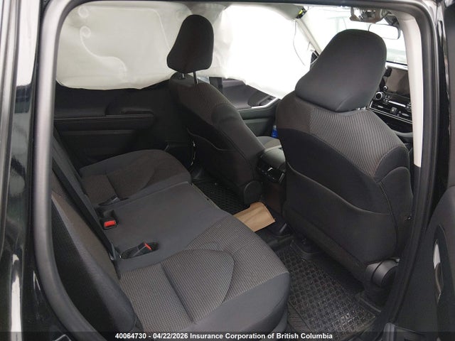 Toyota Highlander Hybrid Le 2025 5TDBBRCH8SS686233 Image 8