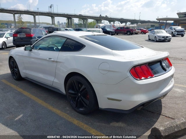 40064740 :رقم المزاد ، 1FA6P8TH1F5393885 vin ، 2015 Ford Mustang مزاد بيع