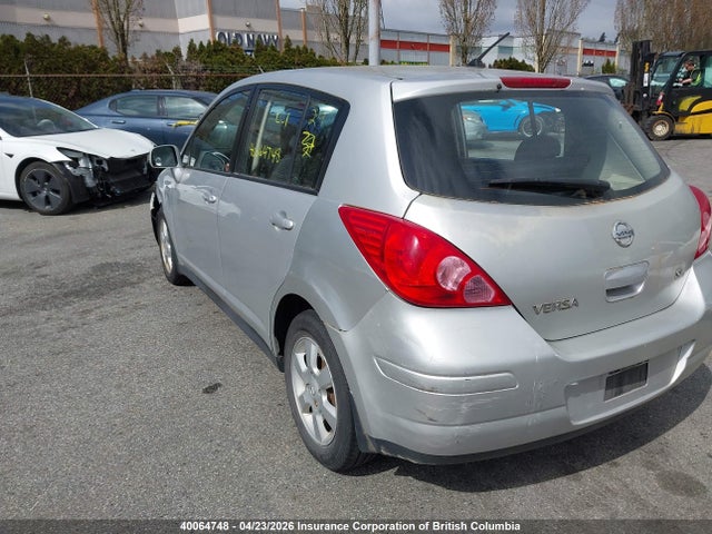 40064748 :رقم المزاد ، 3N1BC13E48L424926 vin ، 2008 Nissan Versa مزاد بيع