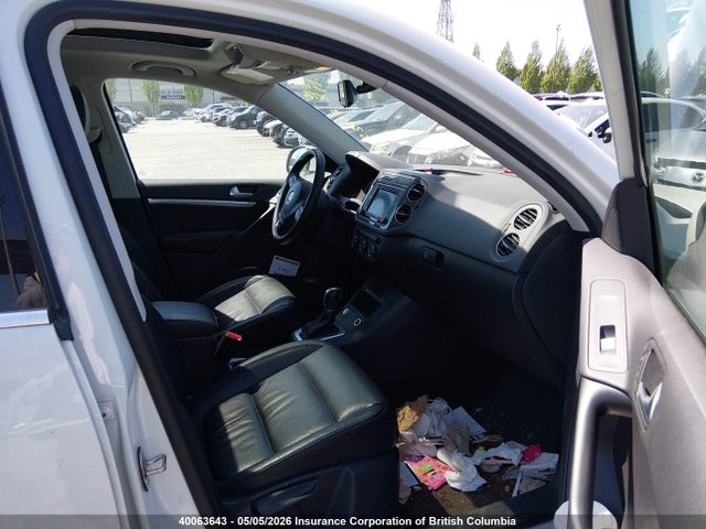 Продажа на аукционе авто 2017 Volkswagen Tiguan Highline, vin: WVGLV7AX8HW500723, номер лота: 40063643