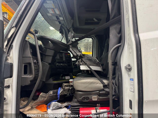 40064779 :رقم المزاد ، 4V4BC9EH5SN696867 vin ، 2025 Volvo New Vnl مزاد بيع