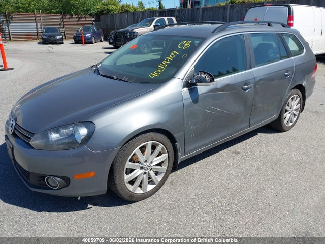 40059709 :رقم المزاد ، 3VWPL7AJ1EM612828 vin ، 2014 Volkswagen Golf مزاد بيع