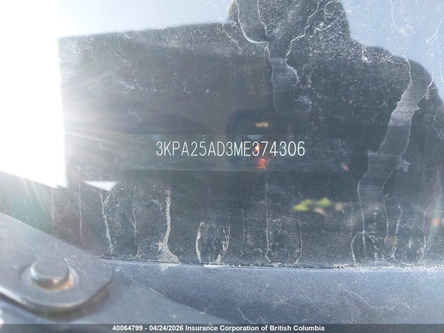 3KPA25AD3ME374306 KIA Rio