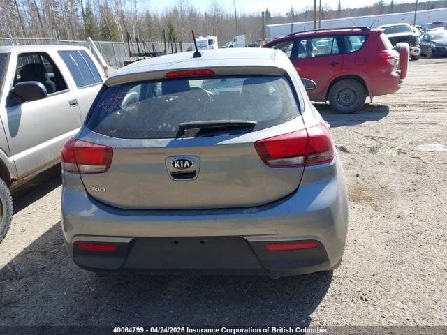 3KPA25AD3ME374306 KIA Rio