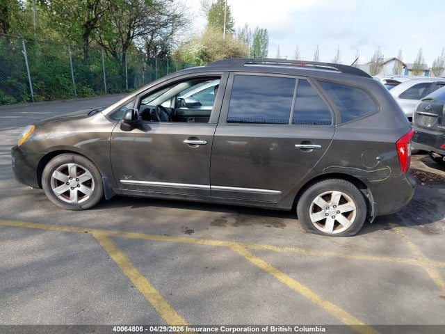 2009 Kia Rondo მანქანა იყიდება აუქციონზე, vin: KNAFG526X97281214, აუქციონის ნომერი: 40064806