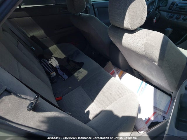 40064310 :رقم المزاد ، JTDBE32K020085550 vin ، 2002 Toyota Camry Le/xle مزاد بيع
