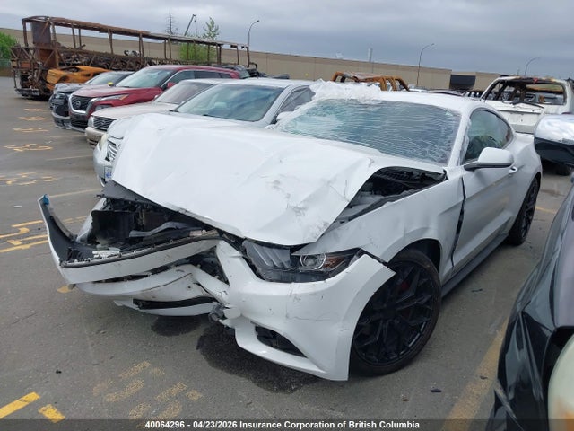 40064296 :رقم المزاد ، 1FA6P8AM5G5270155 vin ، 2016 Ford Mustang مزاد بيع