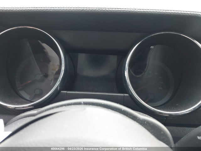 40064296 :رقم المزاد ، 1FA6P8AM5G5270155 vin ، 2016 Ford Mustang مزاد بيع
