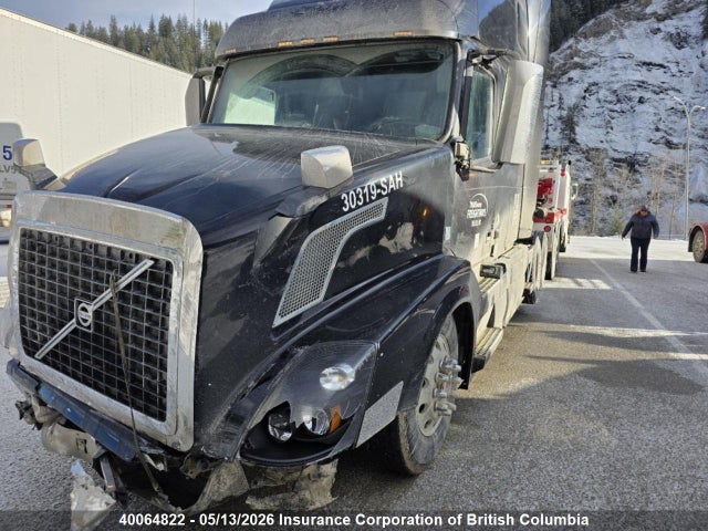 Aukcja sprzedaży 2016 Volvo Vn L, vin: 4V4NC9EH1GN929647, numer aukcji: 40064822