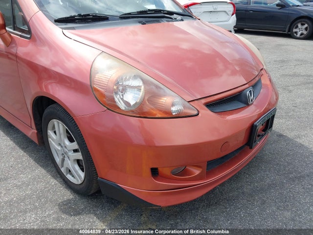 2007 Honda Fit მანქანა იყიდება აუქციონზე, vin: JHMGD38607S818113, აუქციონის ნომერი: 40064839