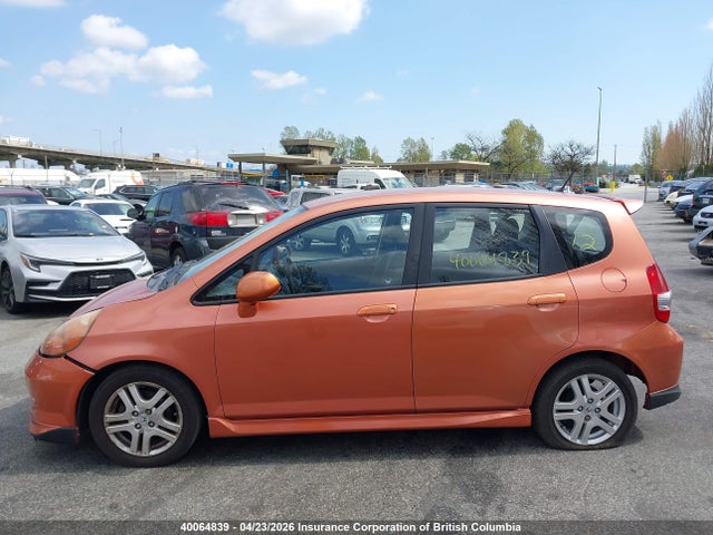 2007 Honda Fit მანქანა იყიდება აუქციონზე, vin: JHMGD38607S818113, აუქციონის ნომერი: 40064839