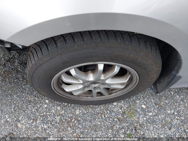 JTDL9RFU5K3004631 Toyota Prius