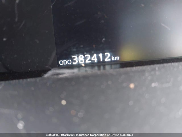 JTDL9RFU5K3004631 Toyota Prius