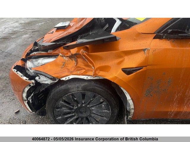 7SAYGDEE0NF393178 Tesla Model Y