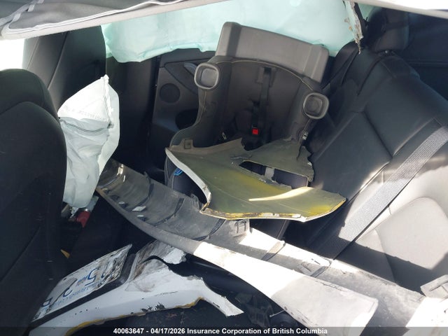 40063647 :رقم المزاد ، LRWYGDFDXPC164054 vin ، 2023 Tesla Model Y مزاد بيع