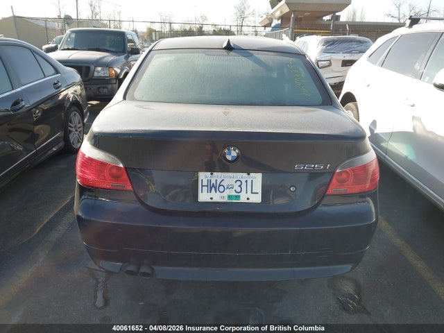 40061652 :رقم المزاد ، WBANE53537CW61166 vin ، 2007 Bmw 525 I مزاد بيع