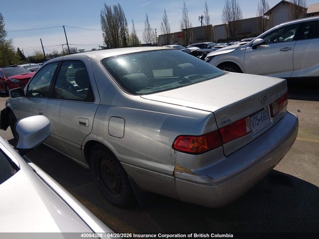 2001 Toyota Camry Ce/le/xle მანქანა იყიდება აუქციონზე, vin: JT2BG22KX10547897, აუქციონის ნომერი: 40064388