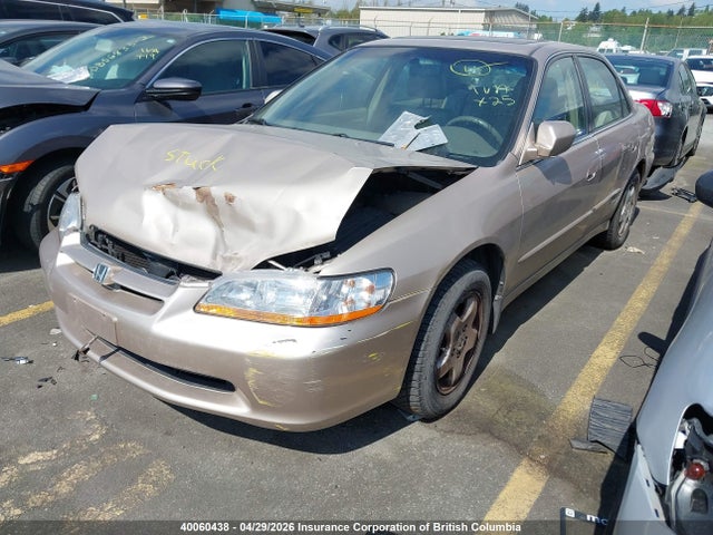 Aukcja sprzedaży 2000 Honda Accord Ex, vin: 1HGCG1657YA800383, numer aukcji: 40060438