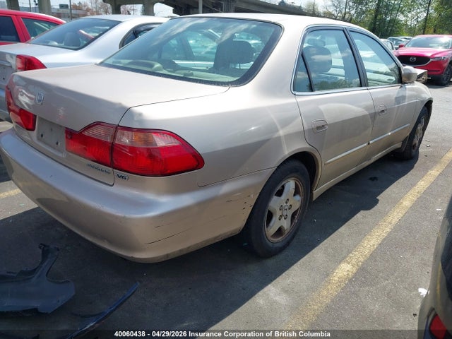 Aukcja sprzedaży 2000 Honda Accord Ex, vin: 1HGCG1657YA800383, numer aukcji: 40060438