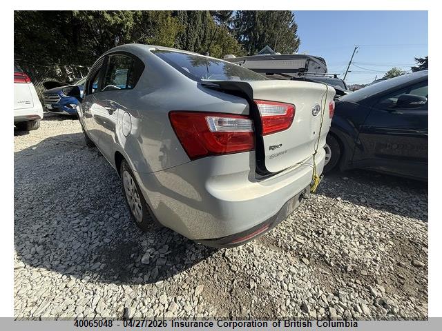 40065048 :رقم المزاد ، KNADM4A33C6086909 vin ، 2012 Kia Rio مزاد بيع