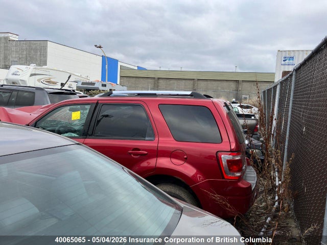 40065065 :رقم المزاد ، 1FMCU94128KB24288 vin ، 2008 Ford Escape Limited مزاد بيع